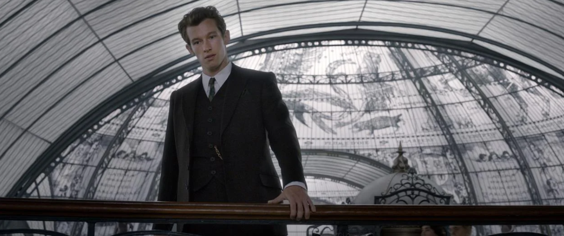 Інтрига навколо нового Бонда зростає: зірка "Фантастичних звірів" відповів, чи зіграє він агента 007 